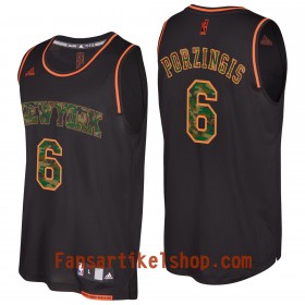 Herren NBA New York Knicks Trikot Kristaps Porzingis in Camouflage-Optik Swingman