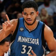 Timberwolves kündigte die Umsetzung des vierten Jahres seines Rookie-Vertrages Towns