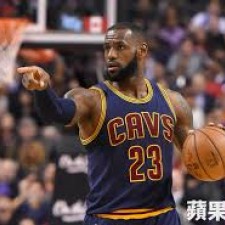 LeBron James Triple Doppel Cleveland Cavaliers gewinnt Dallas Mavericks