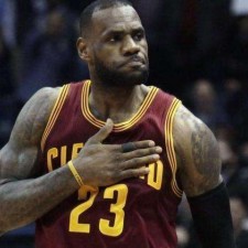 LeBron James erzielte in 866 Spielen ein Doppel
