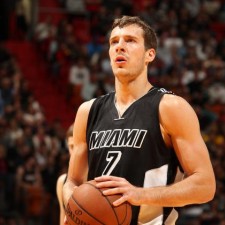 Goran Dragic erzielt 29 Treffer Heat gewinnt gegen Suns