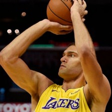 Lopez, Ingram helfen Lakers 107-102 schlagen Grizzlies