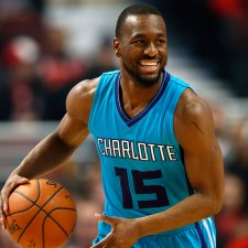 Walker Hilfe Hornets 102-87 gewinnen Clippers